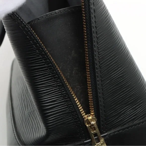 Louis Vuitton Epi Alma PM - Black With Gold Hardware MI0937 - Picture 8 of 13